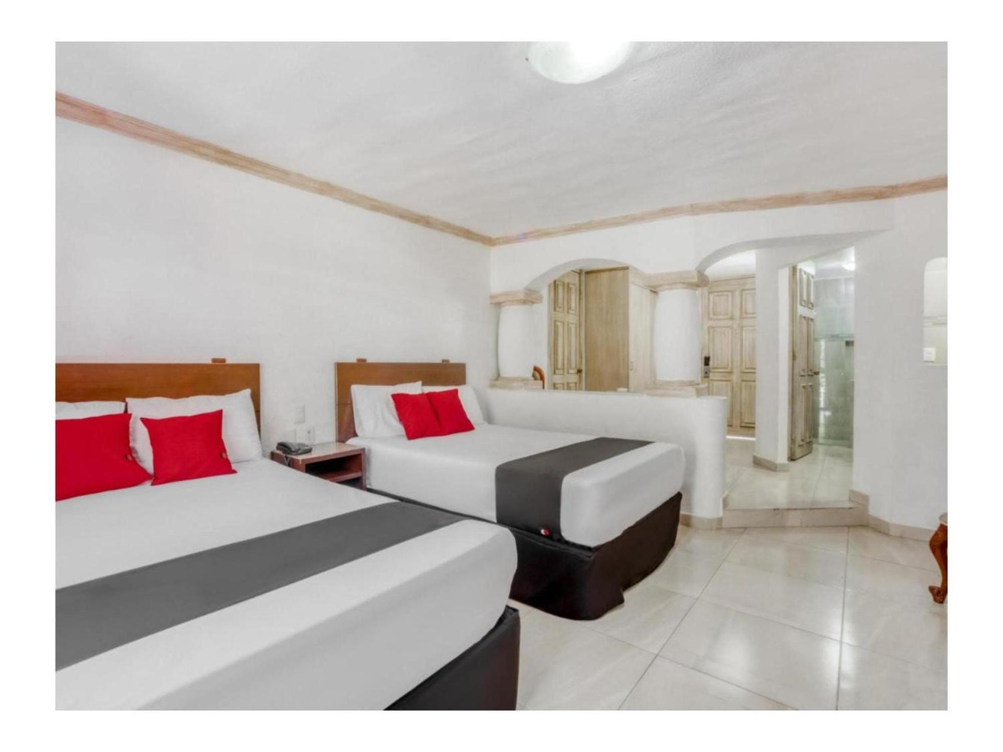 Capital O Gran Hotel Campestre セラヤ エクステリア 写真