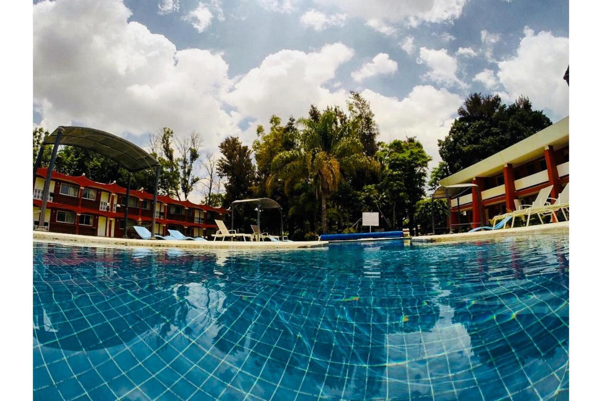 Capital O Gran Hotel Campestre セラヤ エクステリア 写真