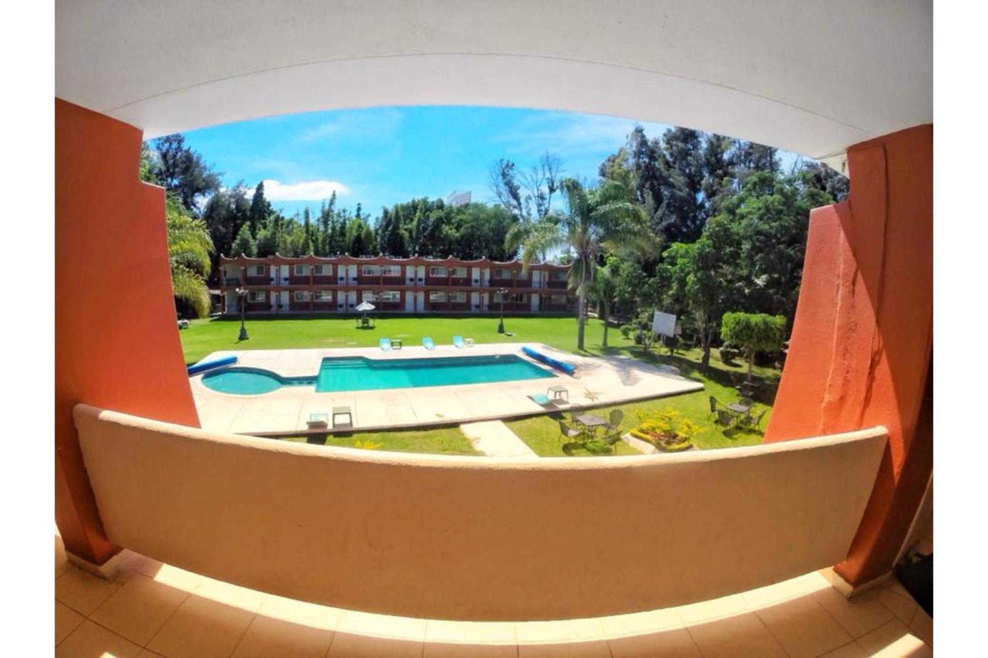 Capital O Gran Hotel Campestre セラヤ エクステリア 写真